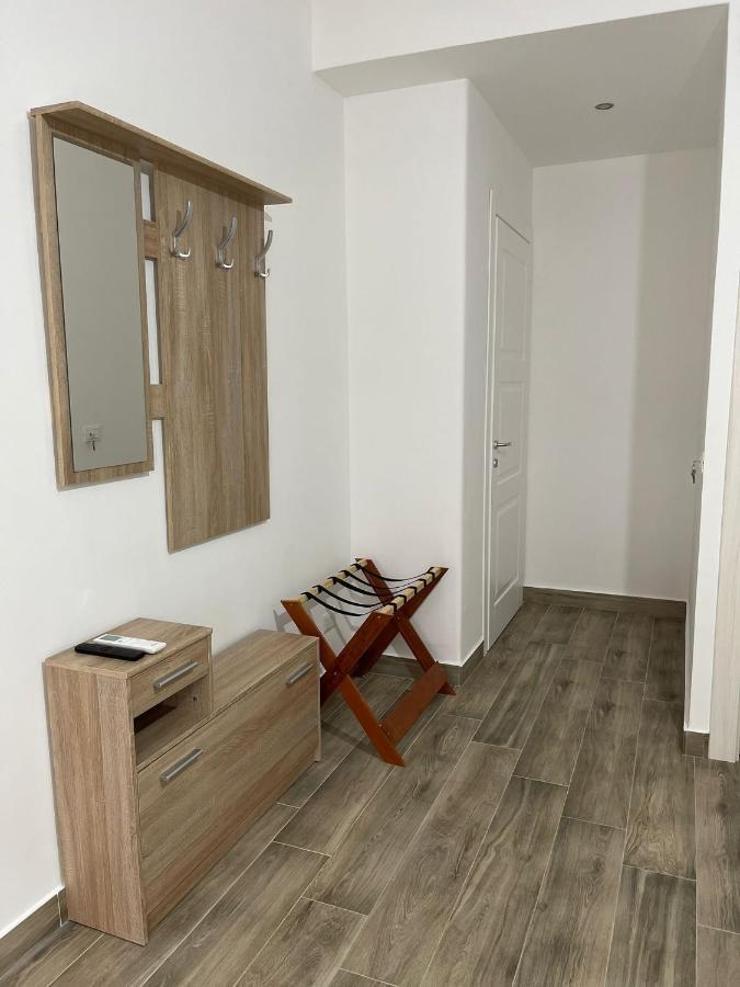 A Bone Guest House Κατάνια Εξωτερικό φωτογραφία